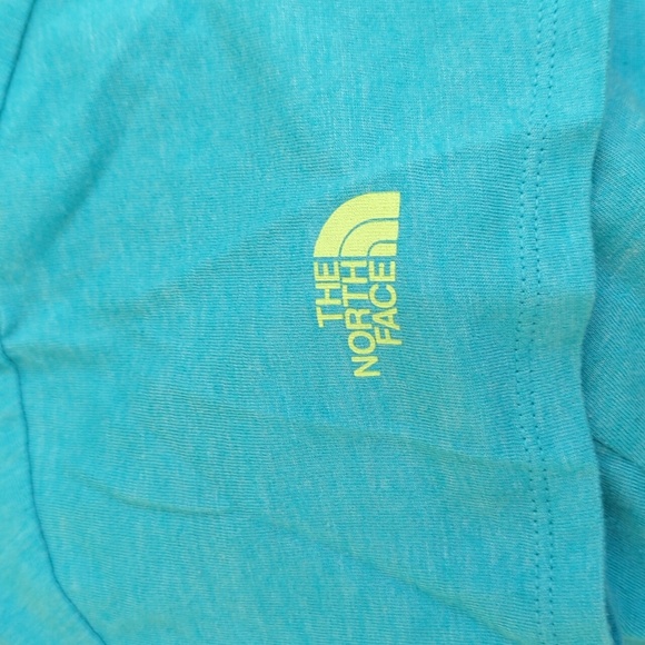 The North Face Blue Slim Fit Short Sleeve V Neck T-Shirt Size Medium - Picture 6 of 6